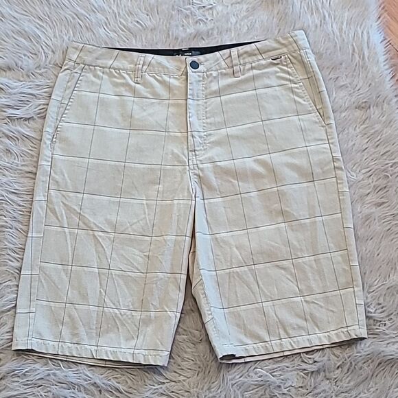 Hurley mens khaki white and black plaid shorts size 36‎ - Picture 1 of 11